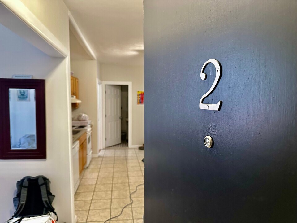 3 Sutherland Rd in Boston, MA - Building Photo