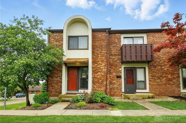 property at 647 Villa Rd