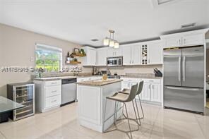 4455 SW 10th St in Miami, FL - Foto de edificio