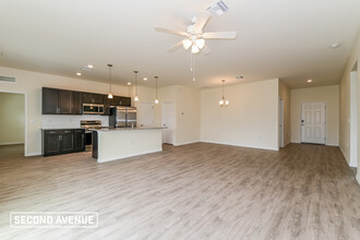 2923 NE 2nd Pl in Cape Coral, FL - Building Photo - Building Photo