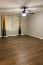 6928 Mahonia Pl in Stonecrest, GA - Foto de edificio - Building Photo