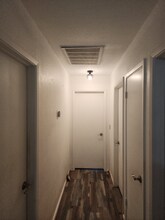 1643 E St Charles Ave in Phoenix, AZ - Building Photo - Building Photo
