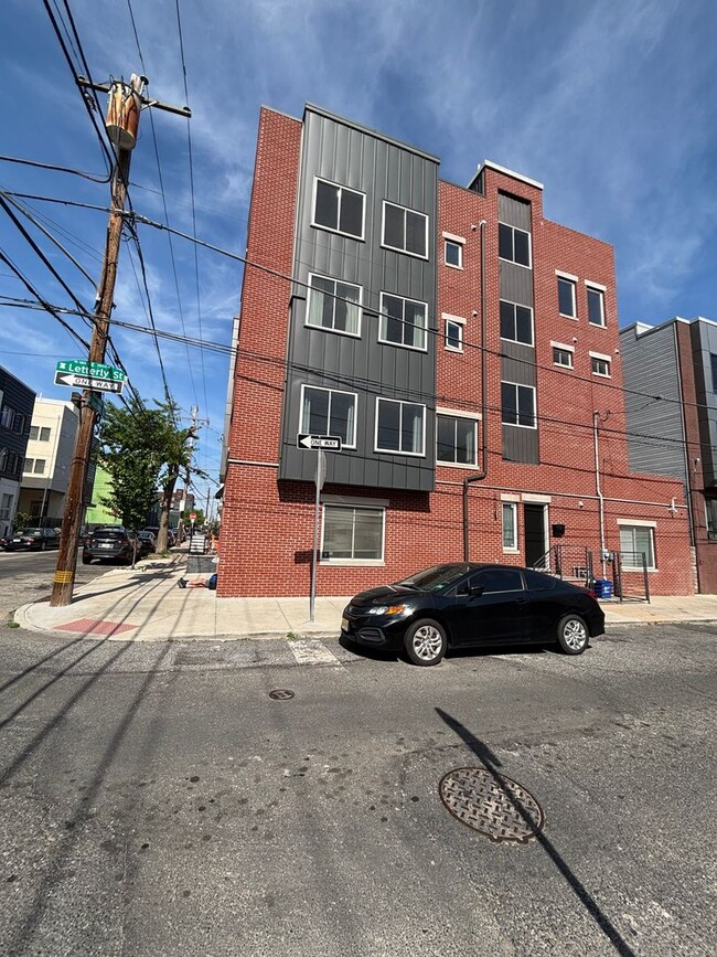 property at 2465 Jasper St