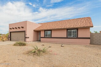 12411 Benito Dr in Arizona City, AZ - Building Photo - Building Photo