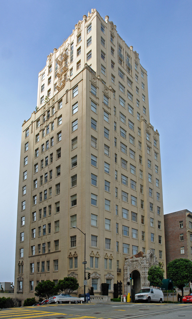 Cathedral Apartments Co-Operative in San Francisco, CA - Building Photo - Building Photo