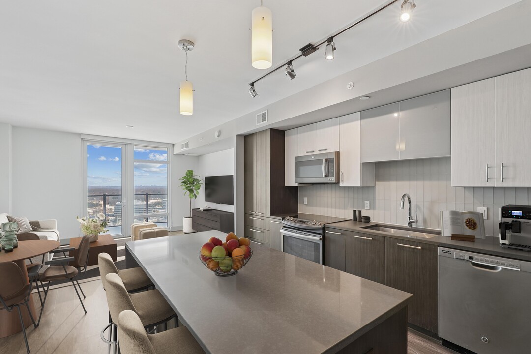 Adaire in Tysons, VA - Foto de edificio