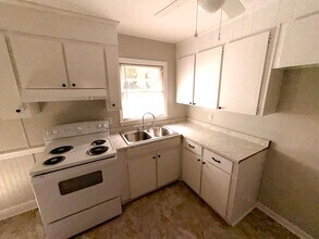 319 Orchard Ln in Warner Robins, GA - Building Photo - Building Photo