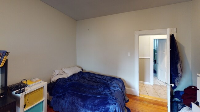 5 Durham St, Unit #1 in Somerville, MA - Building Photo - Building Photo