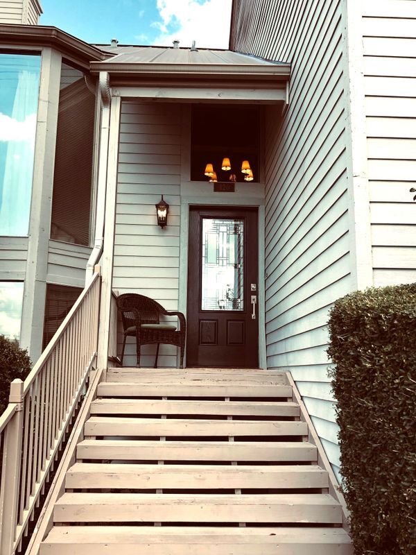 property at 120 World of Tennis Sq