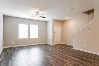 536 Landing View Dr in Wendell, NC - Building Photo - Building Photo