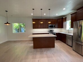 3974 Red Tail Dr in Riverton, UT - Building Photo - Building Photo