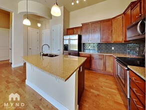 307 Inverness Way S in Englewood, CO - Building Photo - Building Photo