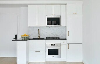 10 Rutgers St in New York, NY - Building Photo - Building Photo