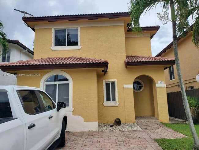 property at 2531 NE 41st Terrace