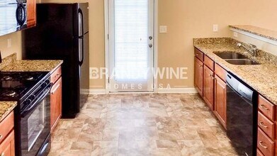 2749 Topaz Rd in Riverdale, GA - Foto de edificio - Building Photo