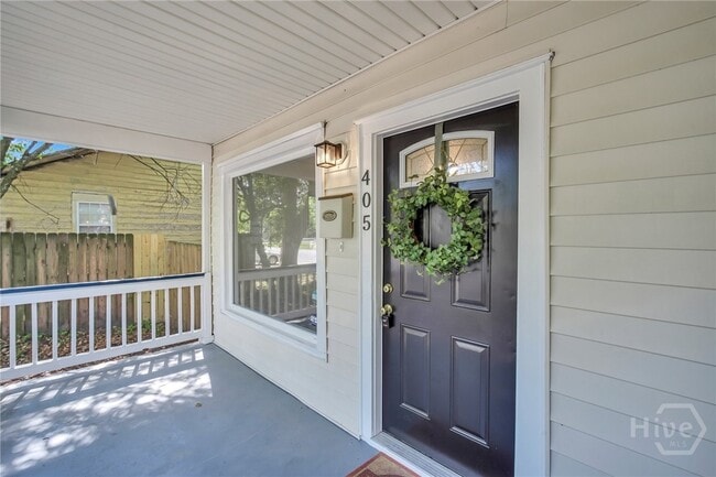 property at 405 S Baldwin Cir