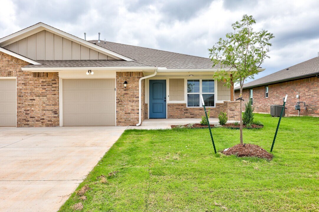 634 Juniper St in Washington, OK - Building Photo