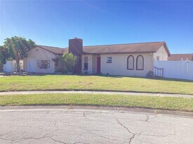 1916 Cornett Pl in Kissimmee, FL - Building Photo