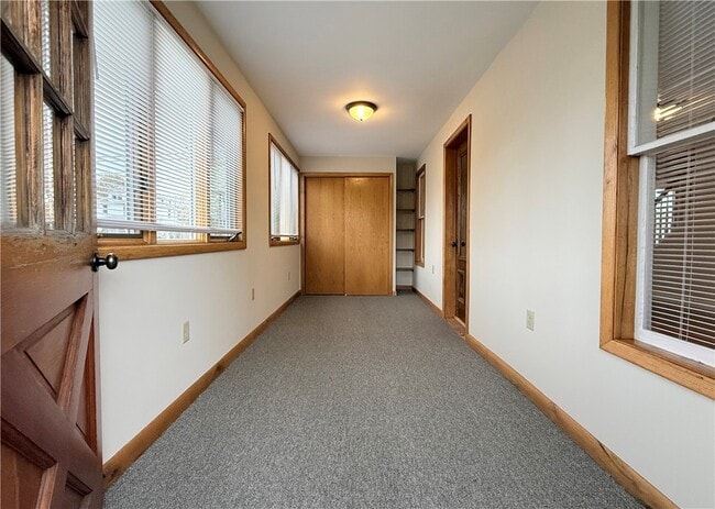 206 E 11th St in Elmira, NY - Building Photo - Building Photo