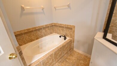 9363 Strongbark Ln in Orlando, FL - Building Photo - Building Photo