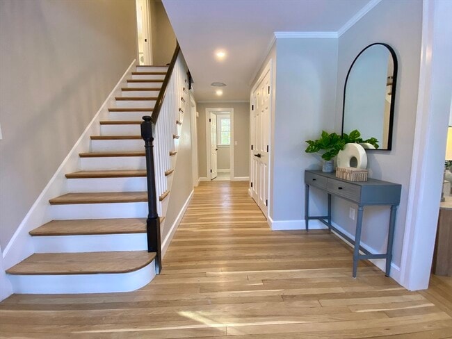 16 Sears Rd in Wayland, MA - Building Photo - Building Photo