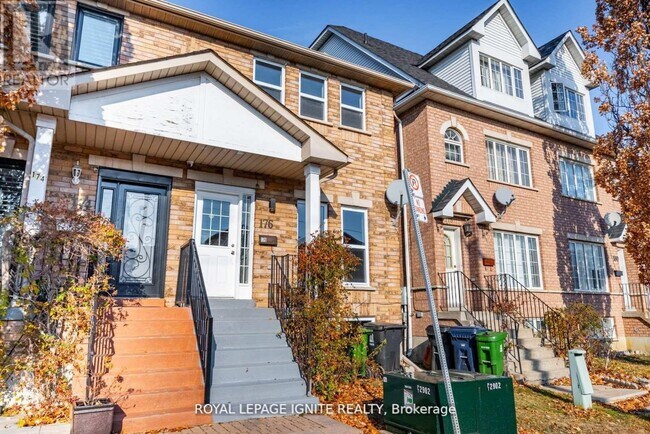 176 Wright Ave in Toronto, ON - Building Photo - Building Photo