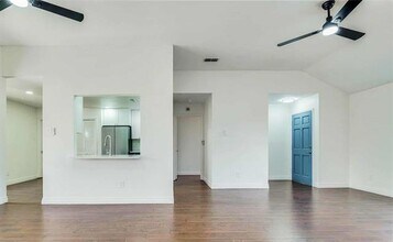 7214 Aberdeen Dr in Rowlett, TX - Building Photo - Building Photo