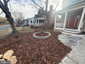 728 18th St S in Arlington, VA - Building Photo - Building Photo