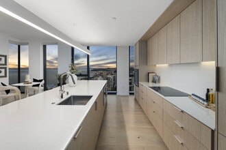 The Modern in Seattle, WA - Building Photo - Building Photo