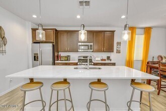 17723 W Bajada Rd, Unit 1187 B in Surprise, AZ - Foto de edificio - Building Photo