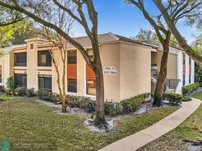 9856 NW 3 St in Plantation, FL - Building Photo - Building Photo