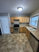 1350 Bethany Ln in Fort Wayne, IN - Building Photo - Building Photo