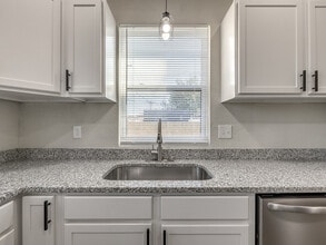 146 N Donald Ave in El Reno, OK - Building Photo - Building Photo