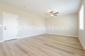 9491 Yampa St in Commerce City, CO - Building Photo - Building Photo
