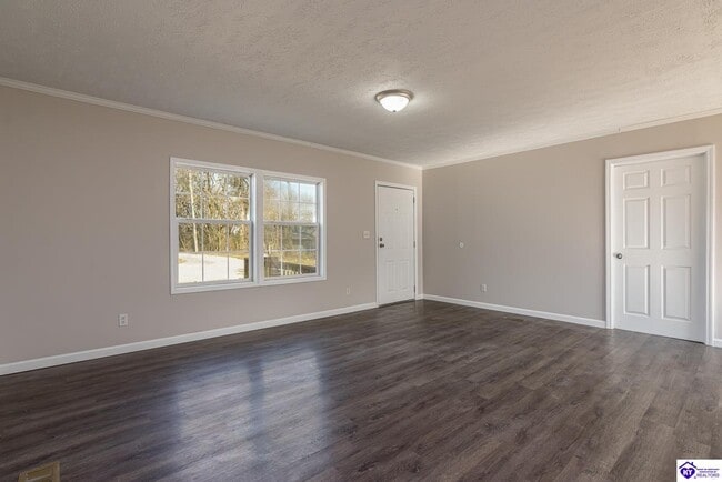 190 Cedar Hills Rd in Brandenburg, KY - Building Photo - Building Photo