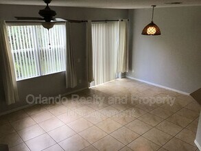 565 Lake Eagle Ln in Sanford, FL - Building Photo - Building Photo