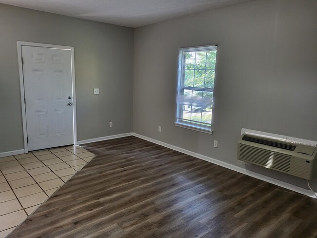 176 Spring Cir Dr in Berea, KY - Building Photo - Building Photo