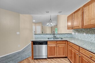 8601 E Dry Creek Rd in Englewood, CO - Building Photo - Building Photo