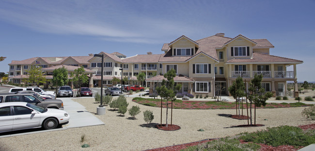 Rancho Village in Palmdale, CA - Foto de edificio - Building Photo