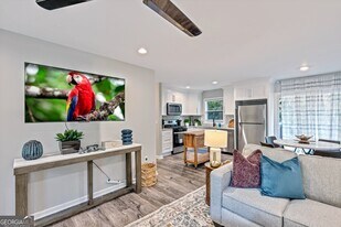 3590 Ponderosa Ln in Powder Springs, GA - Building Photo