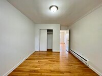 418 Stuyvesant Ave photo'