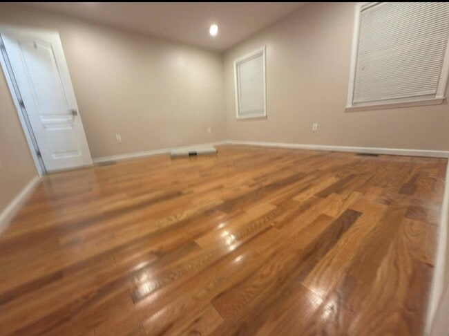 126-03 172nd St in Queens, NY - Building Photo - Building Photo