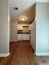 207 Rustwood Dr in Athens, GA - Foto de edificio - Building Photo