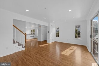 540 Eagle Ct in Jamison, PA - Building Photo - Building Photo