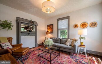 1354 D St NE in Washington, DC - Building Photo - Building Photo