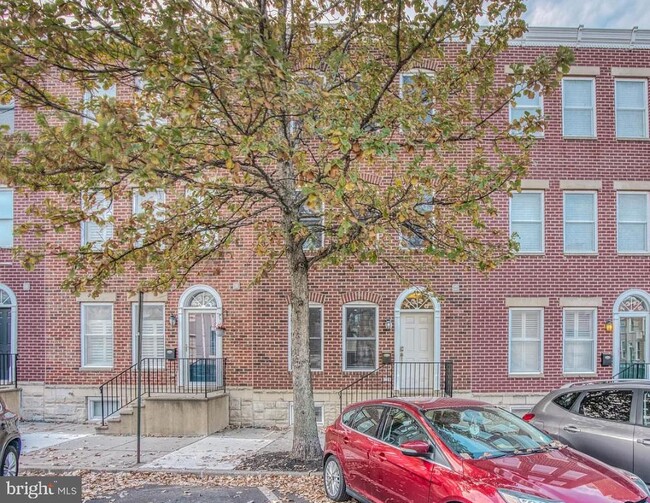 property at 1320 Race St