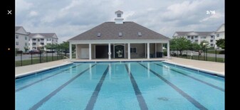 7310 McConnell Dr, Unit 7310 in Kernersville, NC - Building Photo