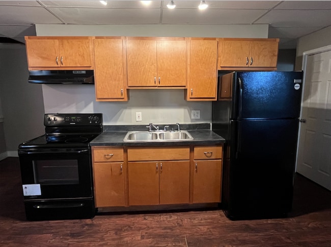 1701 Sycamore St-Unit -231 in Cincinnati, OH - Building Photo - Building Photo