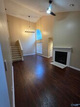 1127 Stones Throw Dr NW in Huntsville, AL - Building Photo - Building Photo