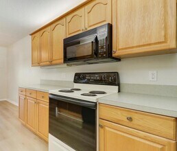8810 SE Hobe Ridge Ave in Hobe Sound, FL - Building Photo - Building Photo